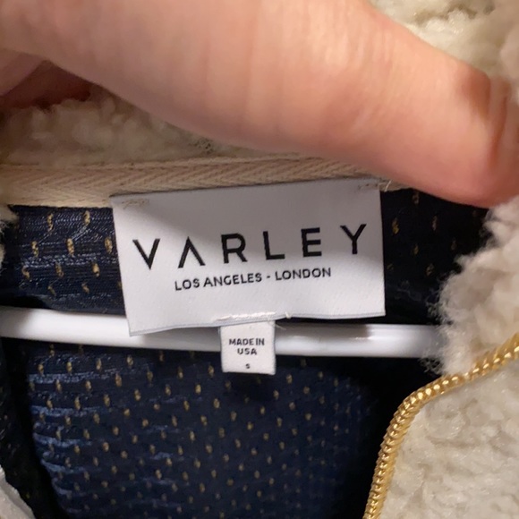 Varley Sherpa jacket - Picture 2 of 2